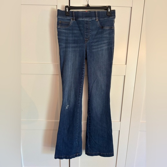Spanx flare pull on denim jeans dark wash distressed knee size large - Picture 1 of 4
